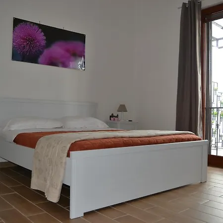 Zia Bi Bed & Breakfast *